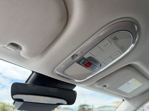 Used 2024 Hyundai Ioniq 5 SE image 22