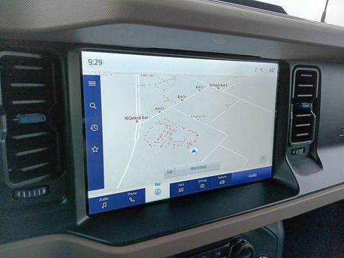Used 2023 Ford Bronco Wildtrak AWD/4WD image 6