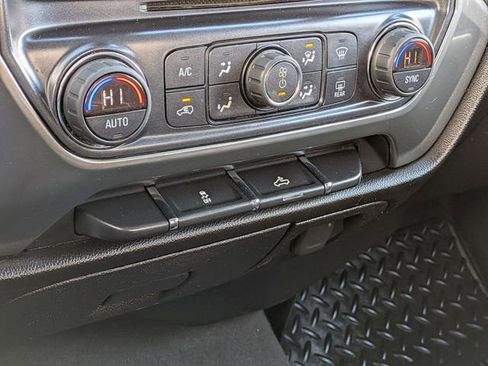 Used 2019 Chevrolet Silverado 1500 LT w/ All Star Edition image 20