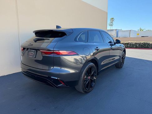 Used 2022 Jaguar F-PACE S image 4
