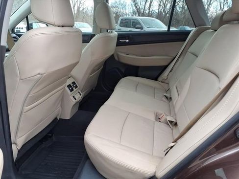Used 2019 Subaru Outback 3.6R Limited image 9