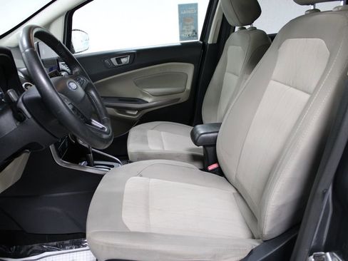 Used 2020 Ford EcoSport SE FWD image 21