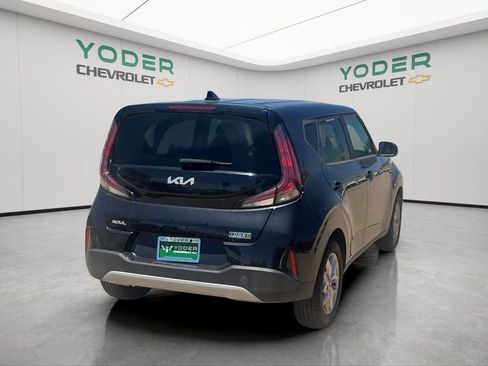 Used 2023 Kia Soul S FWD image 7