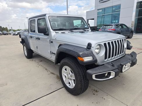 Used 2023 Jeep Gladiator Sport AWD/4WD image 1