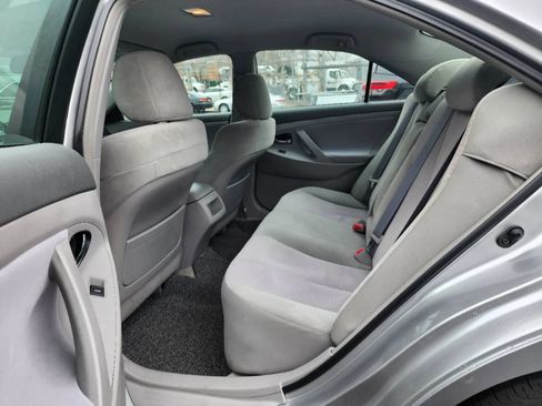 Used 2010 Toyota Camry image 13