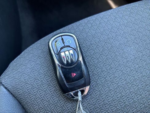 Used 2025 Buick Encore GX Preferred FWD image 23