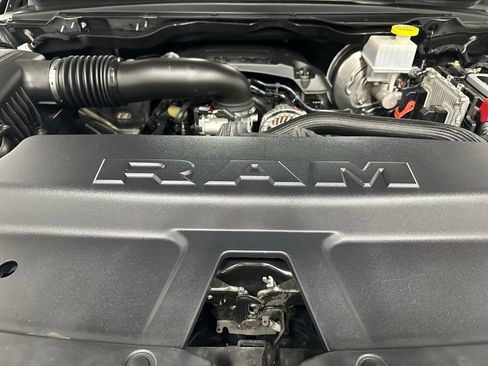 Used 2019 RAM 1500 Big Horn AWD/4WD image 65