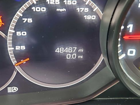 Certified 2021 Porsche Cayenne GTS AWD/4WD image 39