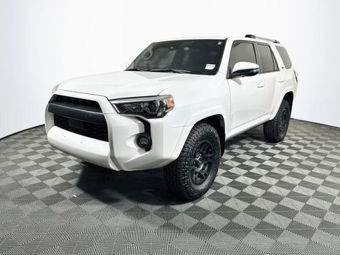 Certified 2021 Toyota 4Runner SR5 Premium w/ Moonroof Package AWD/4WD image 4