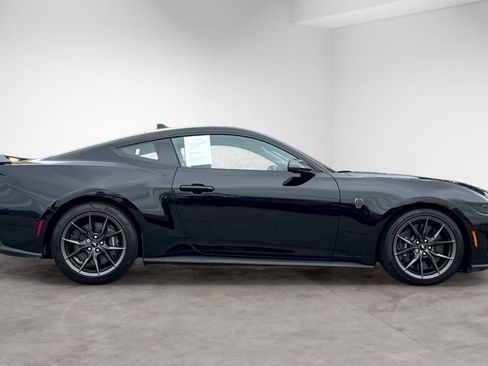 Used 2024 Ford Mustang Dark Horse RWD image 7
