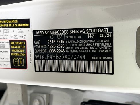 Used 2024 Mercedes-Benz E 350 4MATIC Sedan image 33