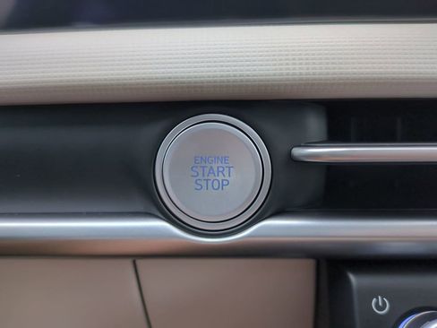 New 2026 Hyundai Tucson SE image 33