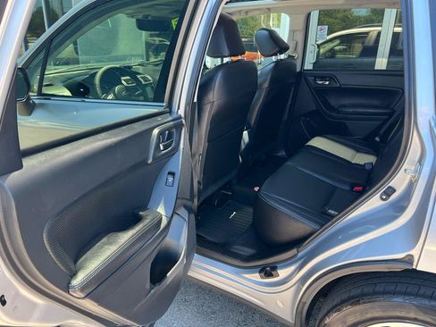 Used 2017 Subaru Forester 2.5i Limited AWD/4WD image 14