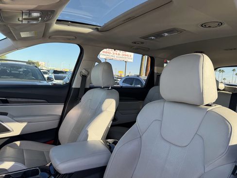 Used 2020 Kia Telluride EX image 26