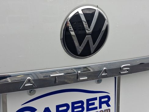 Used 2021 Volkswagen Atlas Cross Sport SE AWD/4WD image 23