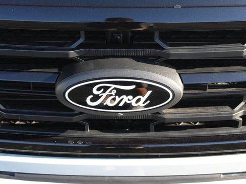 New 2026 Ford F150 XLT w/ Equipment Group 302A MID AWD/4WD image 9