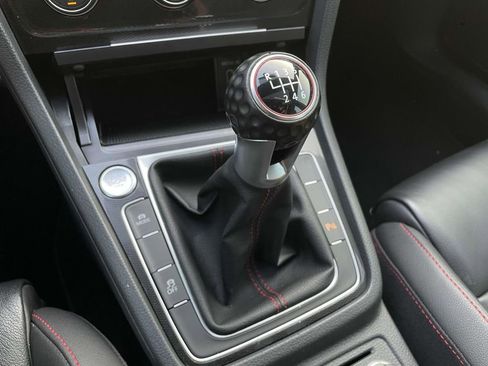 Used 2015 Volkswagen GTI Autobahn w/ Lighting Package (SEL) image 20