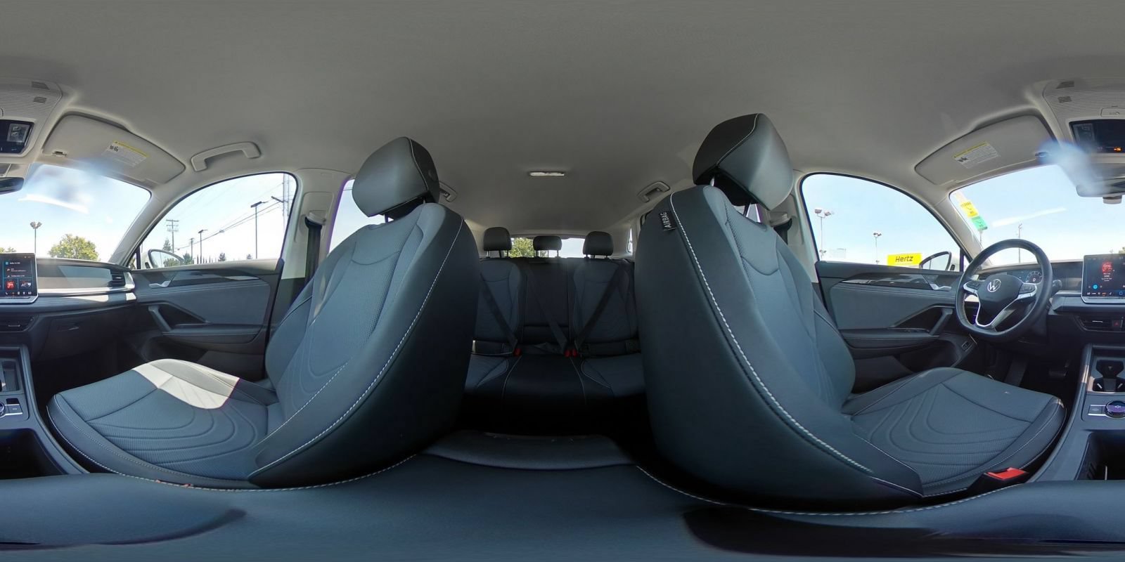 Used 2026 Volkswagen Tiguan SE FWD image 43
