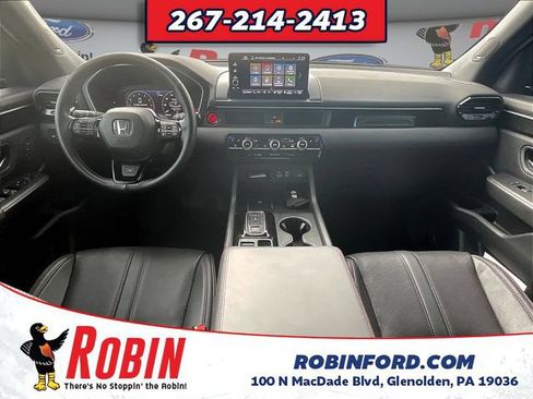 Used 2025 Honda Pilot Black Edition image 9