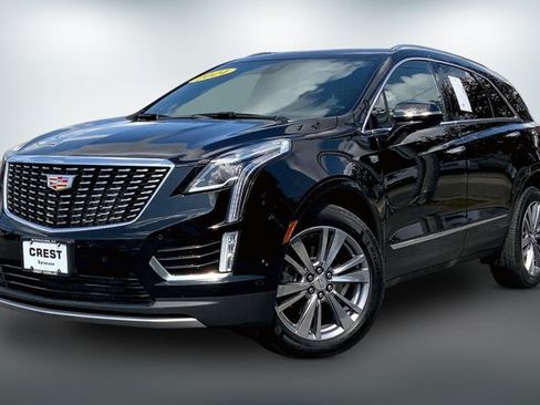 Used 2024 Cadillac XT5 Premium Luxury w/ Technology Package AWD/4WD image 11