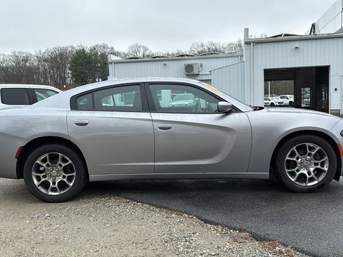 Used 2016 Dodge Charger SXT w/ AWD Plus Group image 3