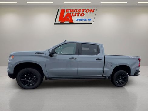 Used 2024 Chevrolet Silverado 1500 LT Trail Boss w/ LT Trail Boss Premium Package image 2