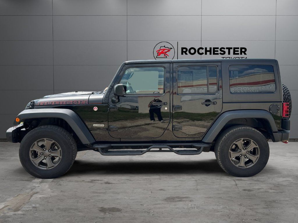 Used 2018 Jeep Wrangler Unlimited Rubicon AWD/4WD image 2