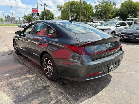 Used 2021 Hyundai Sonata Blue FWD image 5