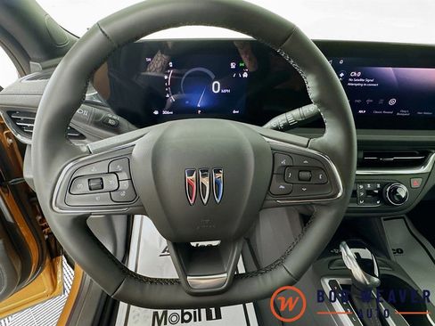 Used 2025 Buick Envista Preferred w/ Convenience I Package image 11