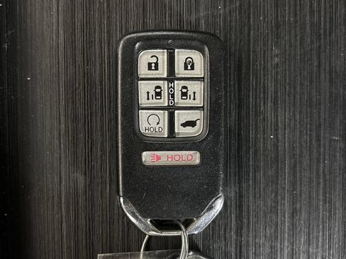 Used 2018 Honda Odyssey EX image 32