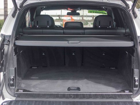 Used 2023 BMW X5 xDrive40i w/ Premium Package image 26