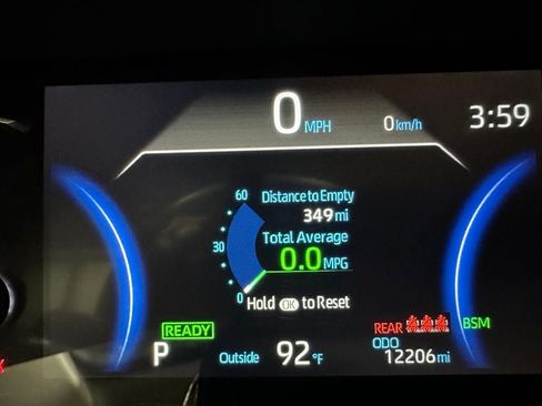 Used 2025 Toyota RAV4 XLE AWD/4WD image 24