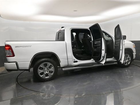 Used 2022 RAM 1500 Lone Star image 32