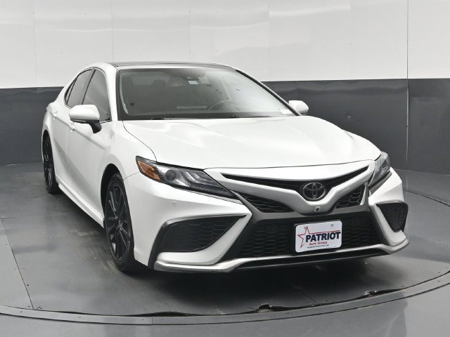 Used 2024 Toyota Camry XSE w/ Navigation Package FWD image 36