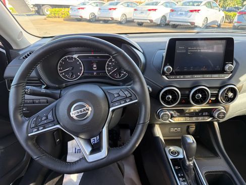 Certified 2022 Nissan Sentra SV w/ All-Weather Package image 8