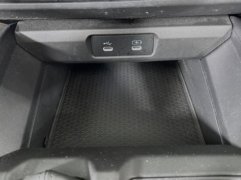 Certified 2023 Honda Accord EX image 19