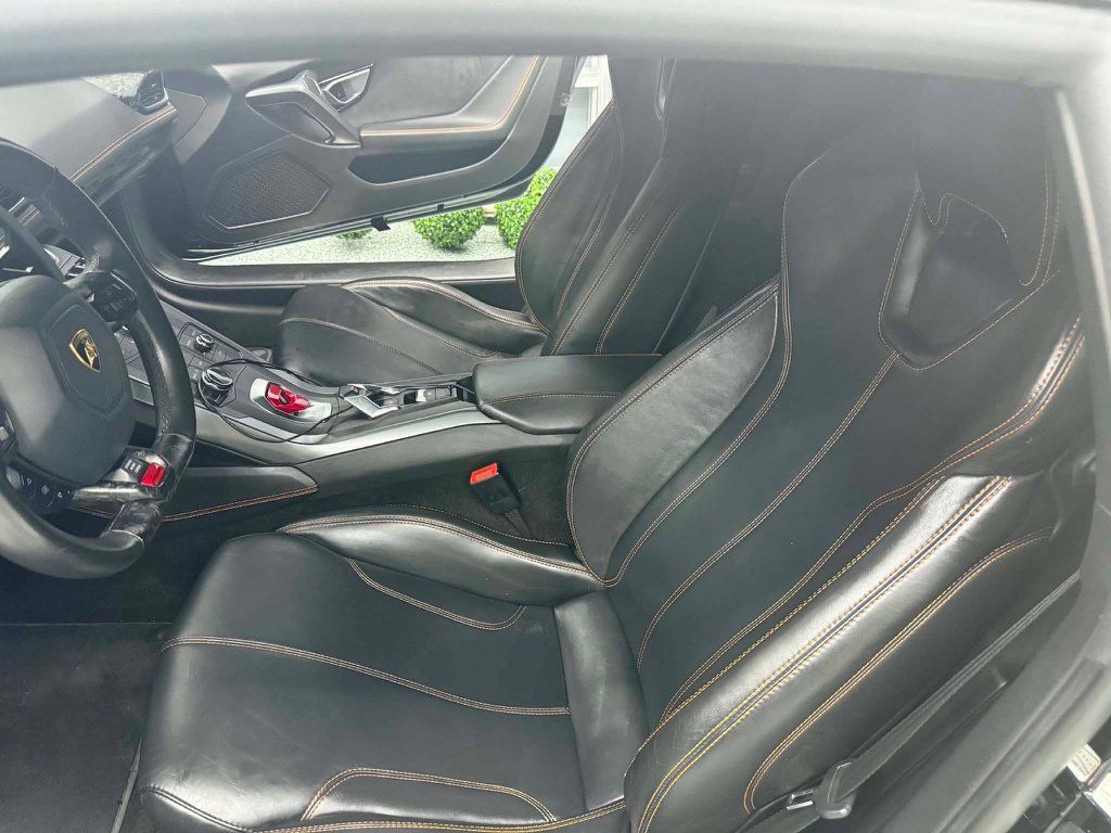 Used 2017 Lamborghini Huracan LP 580-2 RWD image 14