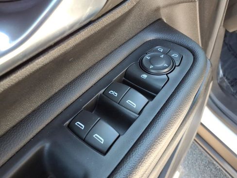 Certified 2023 GMC Terrain SLT w/ Elevation Edition FWD image 14