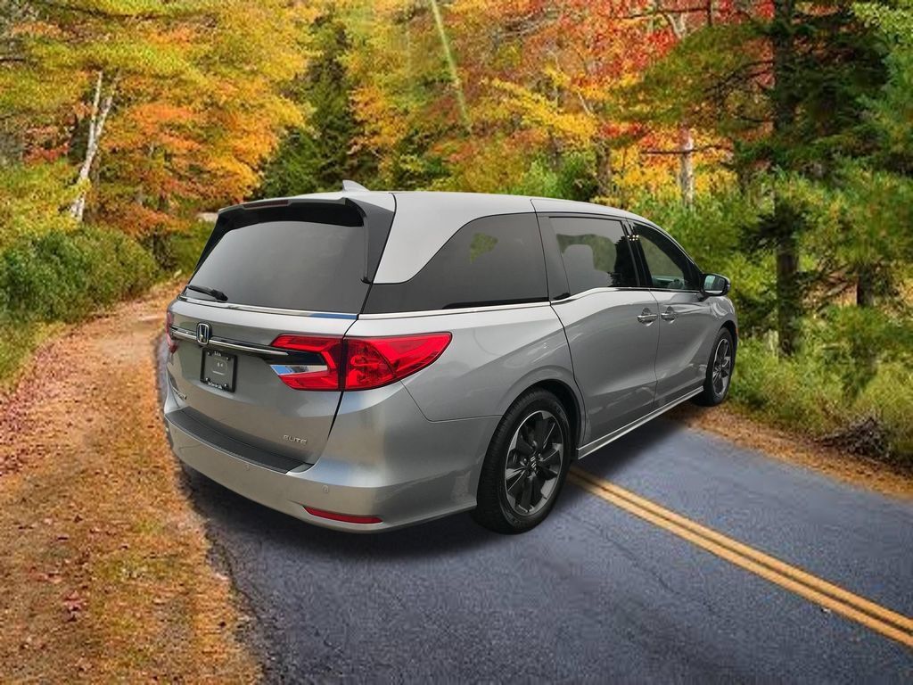 Used 2022 Honda Odyssey Elite image 16