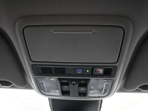 Used 2023 Honda Odyssey Touring image 26