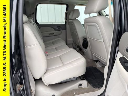 Used 2013 Chevrolet Avalanche LT AWD/4WD image 29