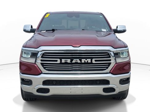 Used 2023 RAM 1500 Laramie AWD/4WD image 2