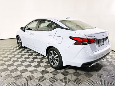Used 2024 Nissan Versa SV w/ Trunk Package FWD image 5