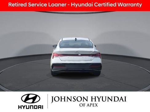 Certified 2025 Hyundai Elantra Blue image 8
