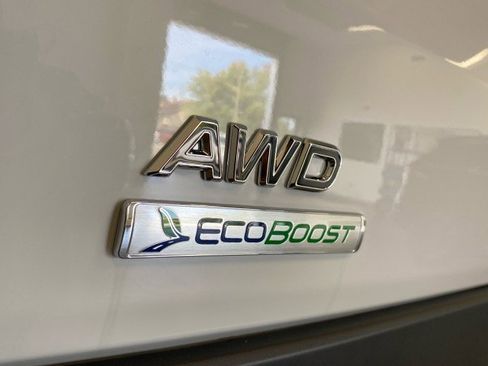 New 2025 Ford Transit 250 Low Roof AWD image 9