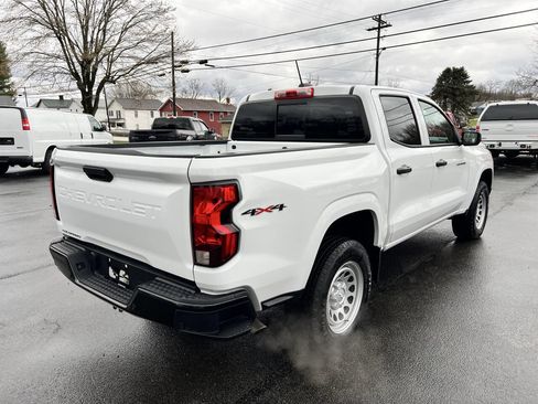 Used 2025 Chevrolet Colorado W/T w/ WT Convenience Package II image 5
