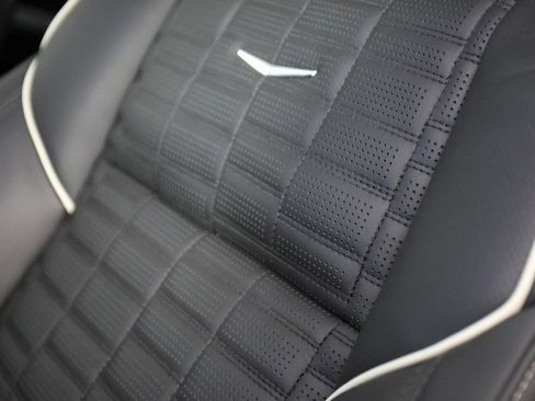 Used 2026 Cadillac Escalade V w/ LPO, Onyx Lite Package image 45