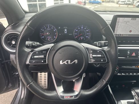 Used 2023 Kia Forte GT-Line w/ GT-Line Premium Package image 12