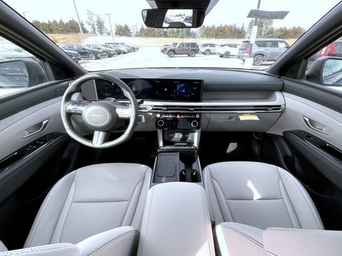 New 2026 Hyundai Tucson Limited image 12