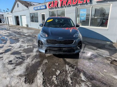 Used 2021 Kia Sportage LX FWD image 3